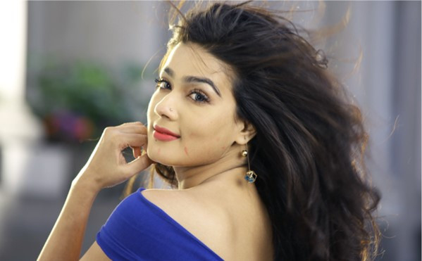 প্রার্থিতা ফিরে পেয়েছেন অভিনেত্রী মাহি